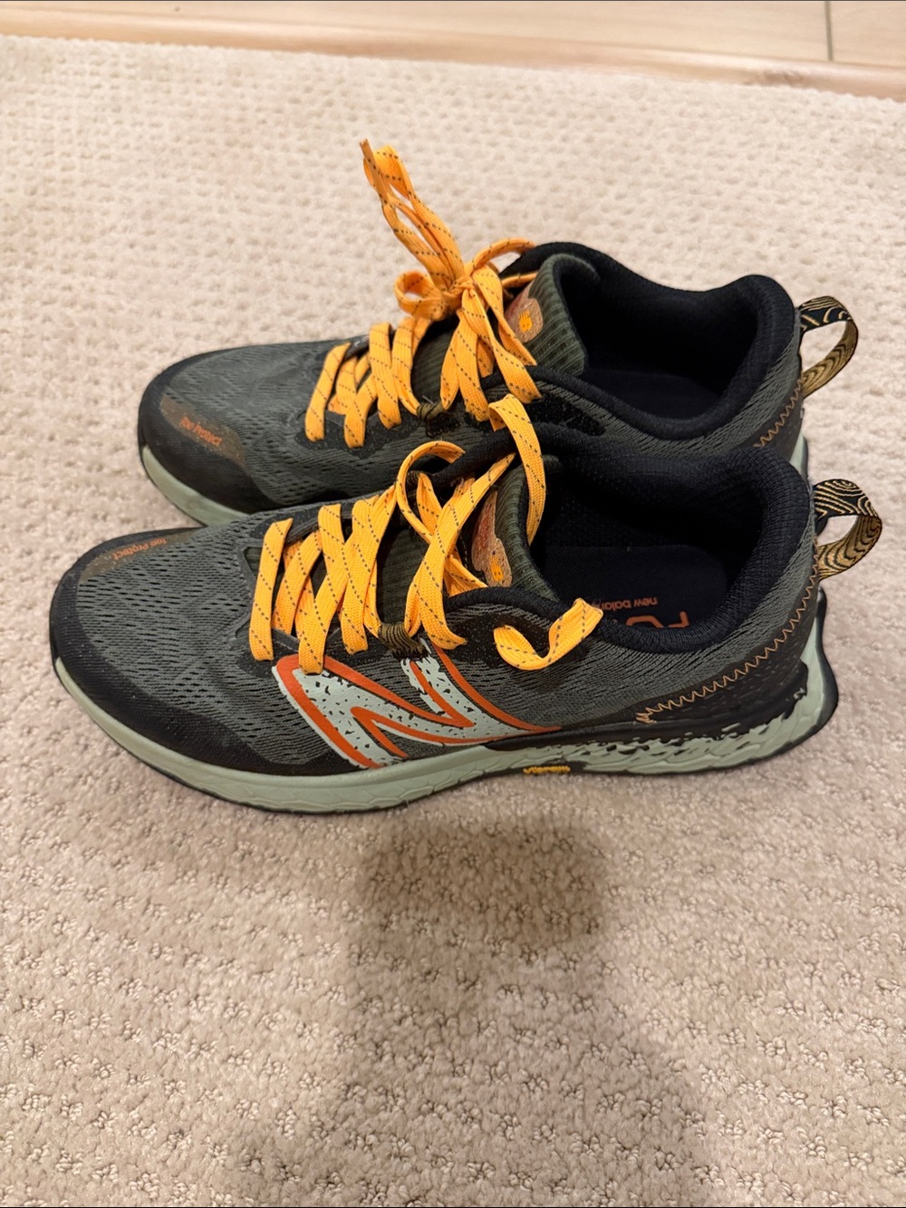 New Balance Hierro Trail Running Sneaker Size 7.5